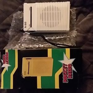 Pocket Radio